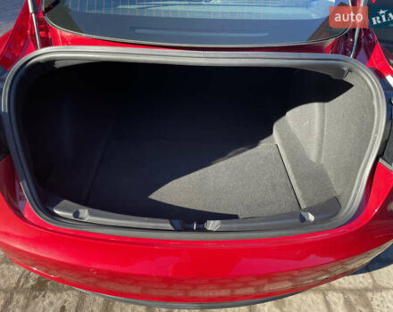 Красный Тесла Модель 3, объемом двигателя 0 л и пробегом 46 тыс. км за 15499 $, фото 14 на Automoto.ua