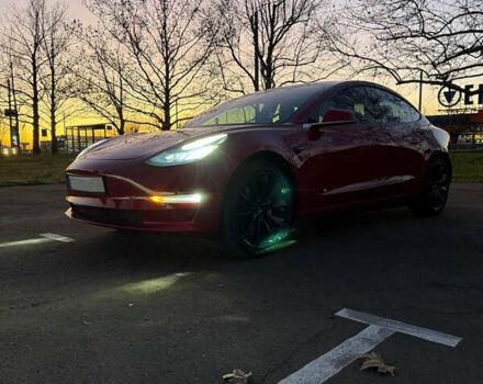 Червоний Тесла Модель 3, об'ємом двигуна 0 л та пробігом 90 тис. км за 16499 $, фото 21 на Automoto.ua