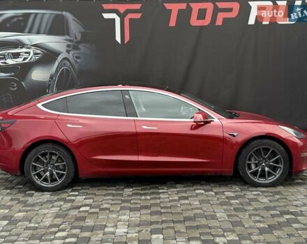 Червоний Тесла Модель 3, об'ємом двигуна 0 л та пробігом 164 тис. км за 14300 $, фото 11 на Automoto.ua