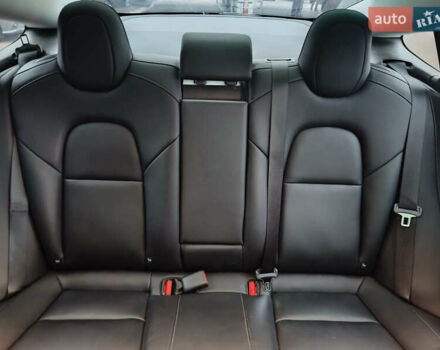 Червоний Тесла Модель 3, об'ємом двигуна 0 л та пробігом 123 тис. км за 16700 $, фото 25 на Automoto.ua