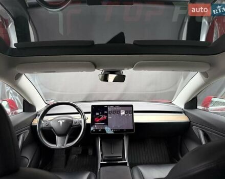 Червоний Тесла Модель 3, об'ємом двигуна 0 л та пробігом 164 тис. км за 14300 $, фото 24 на Automoto.ua