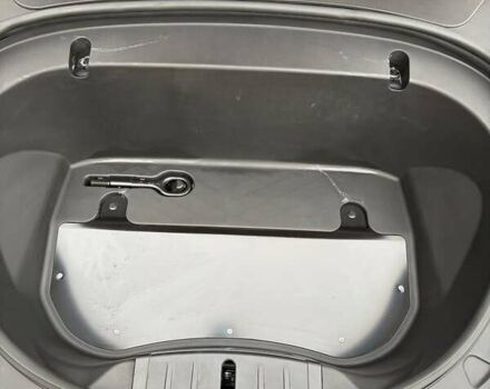 Красный Тесла Модель 3, объемом двигателя 0 л и пробегом 112 тыс. км за 16500 $, фото 78 на Automoto.ua