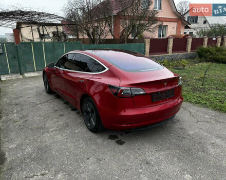 Красный Тесла Модель 3, объемом двигателя 0 л и пробегом 255 тыс. км за 13700 $, фото 8 на Automoto.ua