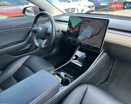 Красный Тесла Модель 3, объемом двигателя 0 л и пробегом 121 тыс. км за 16999 $, фото 30 на Automoto.ua