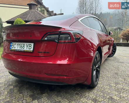 Красный Тесла Модель 3, объемом двигателя 0 л и пробегом 129 тыс. км за 20999 $, фото 7 на Automoto.ua