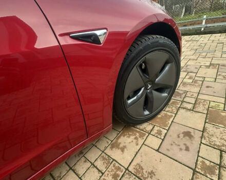 Красный Тесла Модель 3, объемом двигателя 0 л и пробегом 113 тыс. км за 14990 $, фото 4 на Automoto.ua