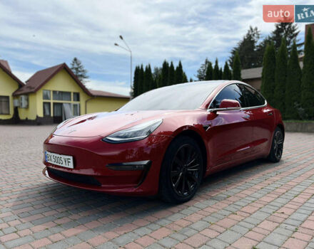 Тесла Модель 3 2018 у Чернівцях на Automoto.ua Червоний Тесла Модель 3, об'ємом двигуна 0 л та пробігом 235 тис. км за 16200 $, фото 11 на Automoto.ua