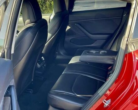 Тесла Модель 3 2018 в Днепре (Днепропетровске) на Automoto.ua Красный Тесла Модель 3, объемом двигателя 0 л и пробегом 130 тыс. км за 17700 $, фото 22 на Automoto.ua