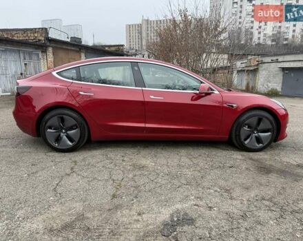 Красный Тесла Модель 3, объемом двигателя 0 л и пробегом 23 тыс. км за 17200 $, фото 28 на Automoto.ua