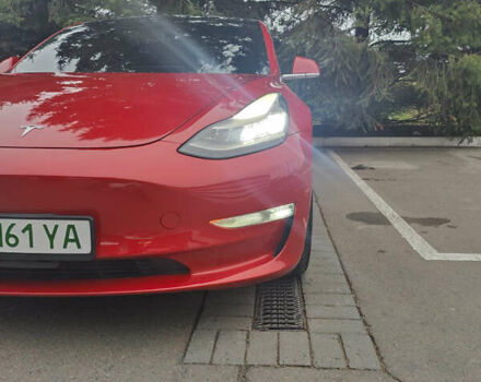 Червоний Тесла Модель 3, об'ємом двигуна 0 л та пробігом 123 тис. км за 16700 $, фото 47 на Automoto.ua