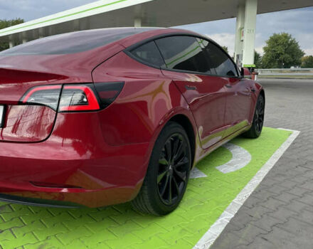 Червоний Тесла Модель 3, об'ємом двигуна 0 л та пробігом 90 тис. км за 16499 $, фото 47 на Automoto.ua