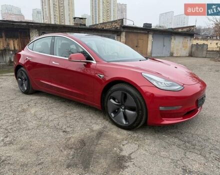 Красный Тесла Модель 3, объемом двигателя 0 л и пробегом 23 тыс. км за 17200 $, фото 31 на Automoto.ua