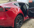 Красный Тесла Модель 3, объемом двигателя 0 л и пробегом 129 тыс. км за 20999 $, фото 6 на Automoto.ua