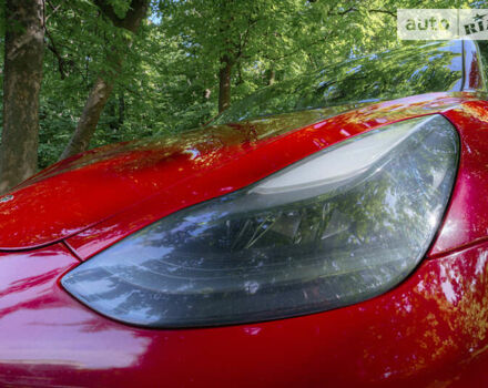 Красный Тесла Модель 3, объемом двигателя 0 л и пробегом 82 тыс. км за 29000 $, фото 57 на Automoto.ua
