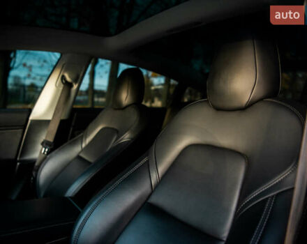 Червоний Тесла Модель 3, об'ємом двигуна 0 л та пробігом 171 тис. км за 18000 $, фото 10 на Automoto.ua