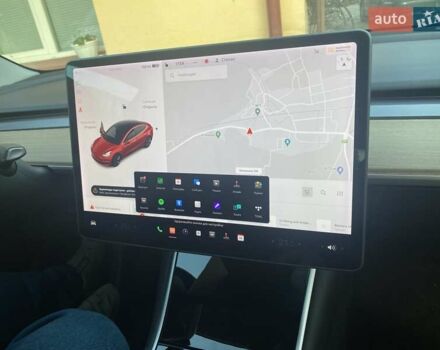 Красный Тесла Модель 3, объемом двигателя 0 л и пробегом 75 тыс. км за 18000 $, фото 5 на Automoto.ua