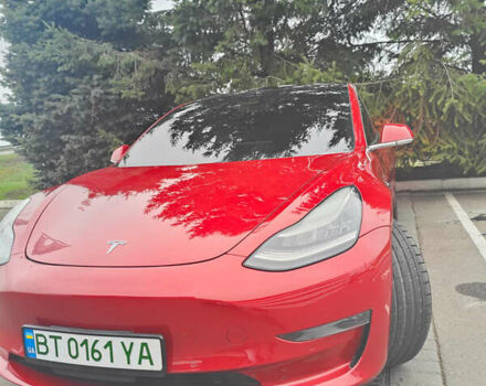 Червоний Тесла Модель 3, об'ємом двигуна 0 л та пробігом 123 тис. км за 16700 $, фото 59 на Automoto.ua