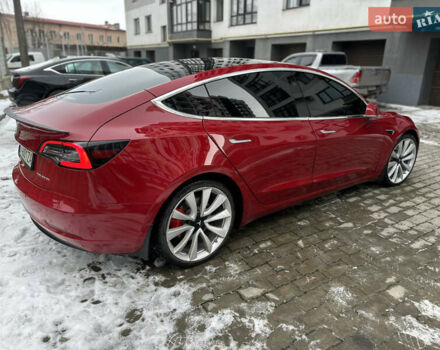 Красный Тесла Модель 3, объемом двигателя 0 л и пробегом 105 тыс. км за 18999 $, фото 9 на Automoto.ua