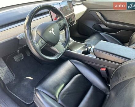 Красный Тесла Модель 3, объемом двигателя 0 л и пробегом 140 тыс. км за 17400 $, фото 9 на Automoto.ua