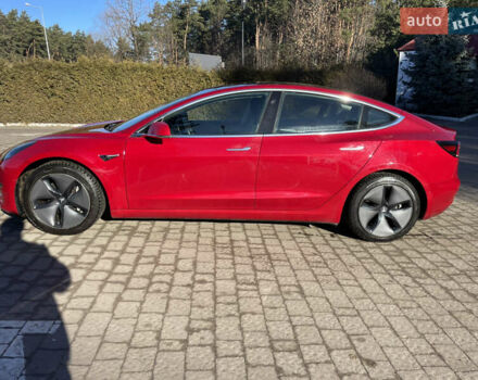 Красный Тесла Модель 3, объемом двигателя 0 л и пробегом 46 тыс. км за 15499 $, фото 4 на Automoto.ua