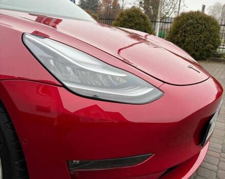 Красный Тесла Модель 3, объемом двигателя 0 л и пробегом 112 тыс. км за 16500 $, фото 14 на Automoto.ua