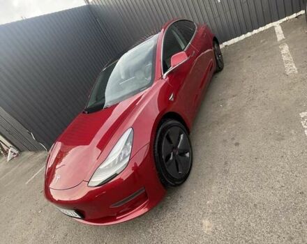 Красный Тесла Модель 3, объемом двигателя 0 л и пробегом 88 тыс. км за 30000 $, фото 1 на Automoto.ua