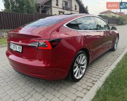 Красный Тесла Модель 3, объемом двигателя 0 л и пробегом 61 тыс. км за 18200 $, фото 8 на Automoto.ua