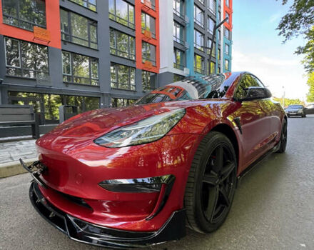 Тесла Модель 3 2018 в Киеве на Automoto.ua Красный Тесла Модель 3, объемом двигателя 0 л и пробегом 79 тыс. км за 22000 $, фото 14 на Automoto.ua