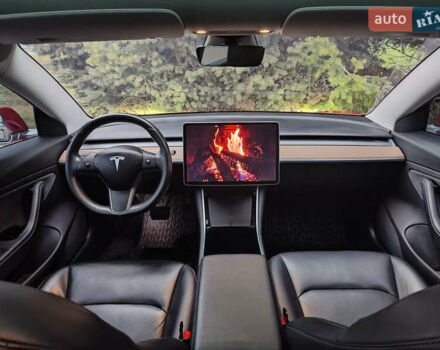 Червоний Тесла Модель 3, об'ємом двигуна 0 л та пробігом 123 тис. км за 16700 $, фото 77 на Automoto.ua