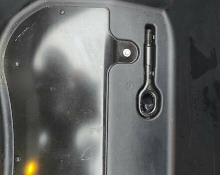 Червоний Тесла Модель 3, об'ємом двигуна 0 л та пробігом 123 тис. км за 16700 $, фото 50 на Automoto.ua