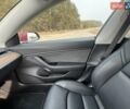Красный Тесла Модель 3, объемом двигателя 0 л и пробегом 42 тыс. км за 28000 $, фото 9 на Automoto.ua