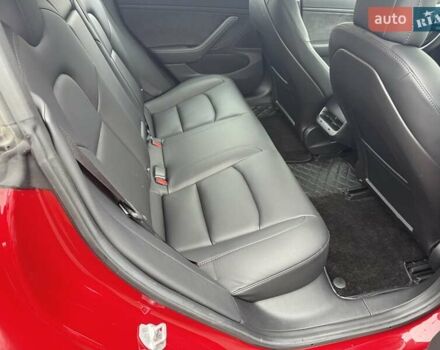 Красный Тесла Модель 3, объемом двигателя 0 л и пробегом 23 тыс. км за 17200 $, фото 13 на Automoto.ua