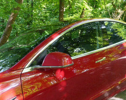 Красный Тесла Модель 3, объемом двигателя 0 л и пробегом 82 тыс. км за 29000 $, фото 54 на Automoto.ua
