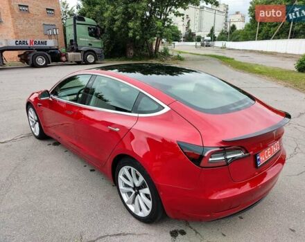 Тесла Модель 3 2018 в Белой Церкве на Automoto.ua Красный Тесла Модель 3, объемом двигателя 0 л и пробегом 204 тыс. км за 16700 $, фото 4 на Automoto.ua