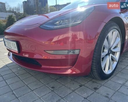 Красный Тесла Модель 3, объемом двигателя 0 л и пробегом 140 тыс. км за 17400 $, фото 3 на Automoto.ua