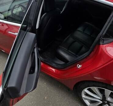 Красный Тесла Модель 3, объемом двигателя 0 л и пробегом 148 тыс. км за 17200 $, фото 6 на Automoto.ua