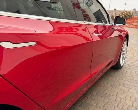 Красный Тесла Модель 3, объемом двигателя 0 л и пробегом 112 тыс. км за 16500 $, фото 7 на Automoto.ua
