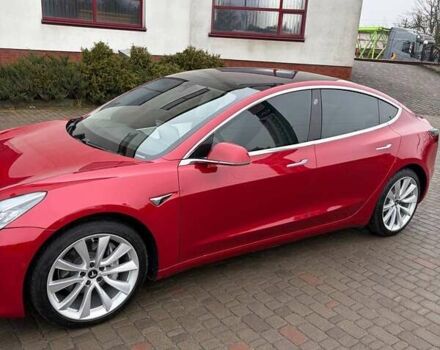 Красный Тесла Модель 3, объемом двигателя 0 л и пробегом 112 тыс. км за 16500 $, фото 25 на Automoto.ua