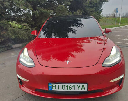 Червоний Тесла Модель 3, об'ємом двигуна 0 л та пробігом 123 тис. км за 16700 $, фото 8 на Automoto.ua
