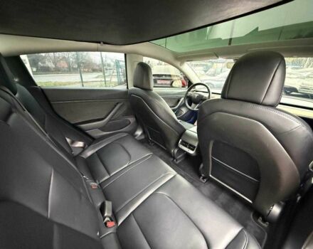 Червоний Тесла Модель 3, об'ємом двигуна 0 л та пробігом 152 тис. км за 12700 $, фото 4 на Automoto.ua