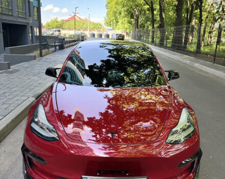 Тесла Модель 3 2018 в Киеве на Automoto.ua Красный Тесла Модель 3, объемом двигателя 0 л и пробегом 79 тыс. км за 22000 $, фото 1 на Automoto.ua