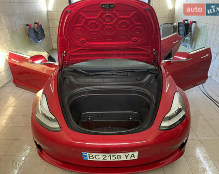 Красный Тесла Модель 3, объемом двигателя 0 л и пробегом 46 тыс. км за 15499 $, фото 16 на Automoto.ua