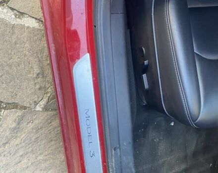 Красный Тесла Модель 3, объемом двигателя 0 л и пробегом 75 тыс. км за 18000 $, фото 8 на Automoto.ua