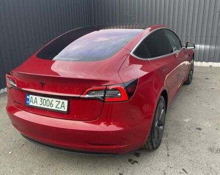 Красный Тесла Модель 3, объемом двигателя 0 л и пробегом 88 тыс. км за 30000 $, фото 4 на Automoto.ua