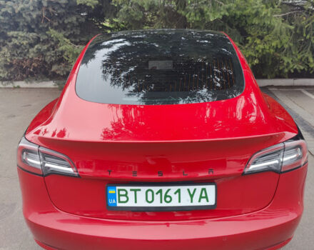 Красный Тесла Модель 3, объемом двигателя 0 л и пробегом 123 тыс. км за 15900 $, фото 81 на Automoto.ua