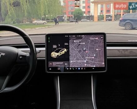 Красный Тесла Модель 3, объемом двигателя 0 л и пробегом 189 тыс. км за 16300 $, фото 9 на Automoto.ua