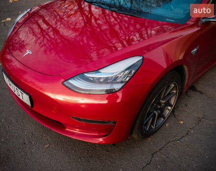 Червоний Тесла Модель 3, об'ємом двигуна 0 л та пробігом 171 тис. км за 18000 $, фото 3 на Automoto.ua