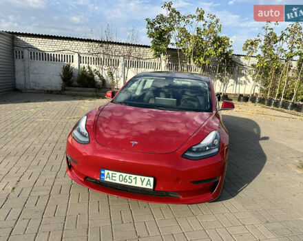 Красный Тесла Модель 3, объемом двигателя 0 л и пробегом 48 тыс. км за 18500 $, фото 2 на Automoto.ua