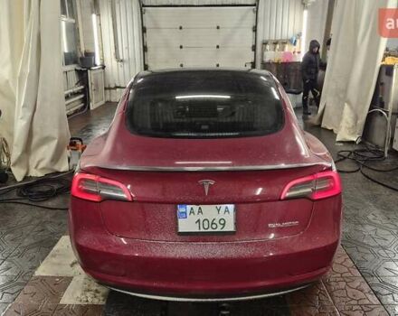 Красный Тесла Модель 3, объемом двигателя 0 л и пробегом 67 тыс. км за 23800 $, фото 8 на Automoto.ua