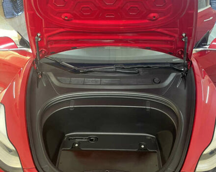 Красный Тесла Модель 3, объемом двигателя 0 л и пробегом 46 тыс. км за 15499 $, фото 17 на Automoto.ua